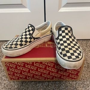 Platform checkered slip on vans